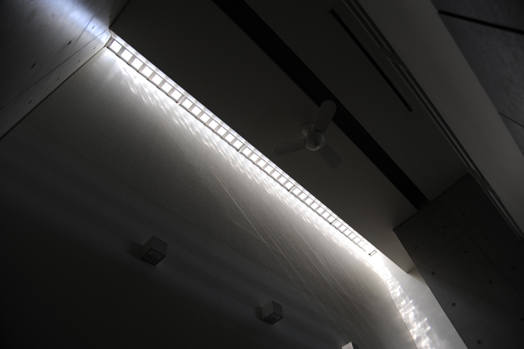 071b：02トップライト